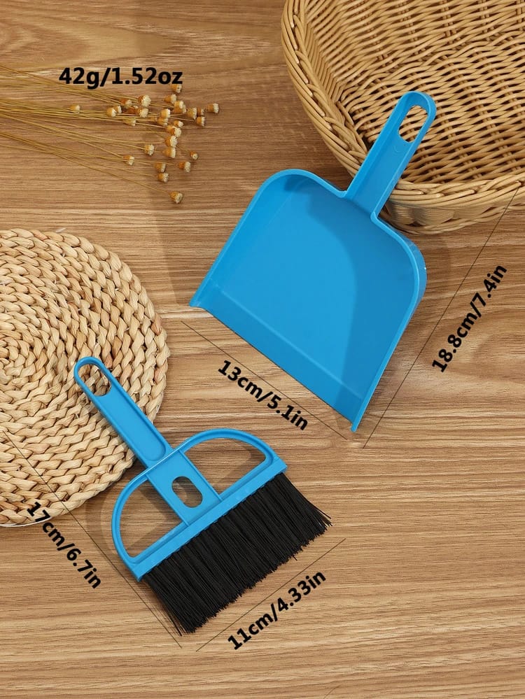 Buy 2 Get 2 Free Offer - Imported Portable High Quality Kit 2 Pcs Cleaning Brush & 2 Pcs Dustpan 4 Pcs Rs 799